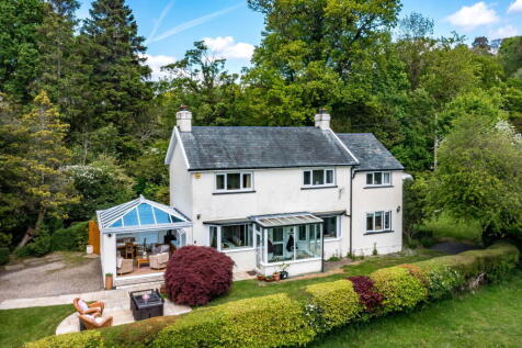 Keswick CA12 5 bed detached house for sale