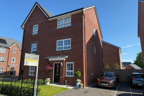 Treacle Avenue, Macclesfield SK11 4 bed townhouse for sale