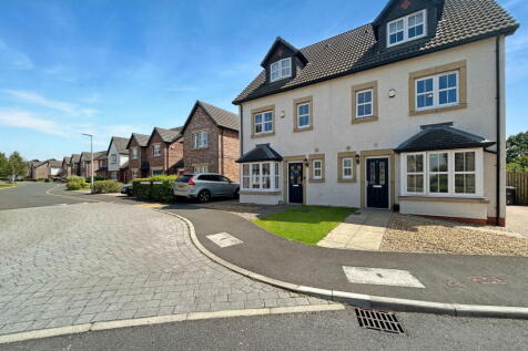 4 bedroom semi-detached house for sale
