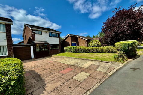 Beckside, Stockport SK5 3 bed detached house for sale