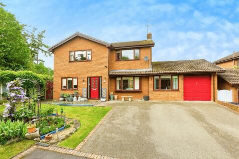 Bryn Rise, Oswestry SY11 4 bed detached house for sale