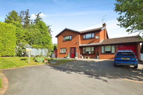 Bryn Rise, Oswestry SY11 4 bed detached house for sale