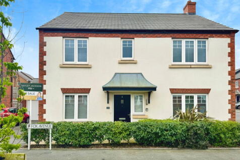 Shrewsbury SY2 4 bed detached house for sale
