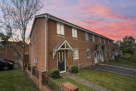 Brandon Avenue, Telford TF5 2 bed end of terrace house for sale