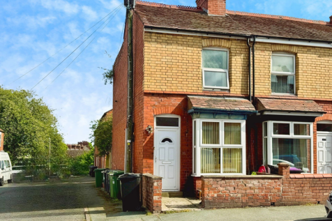 York Street, Oswestry SY11 2 bed end of terrace house for sale