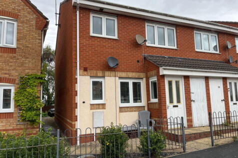 Chester Road, Rugeley WS15 1 bed ground floor flat for sale