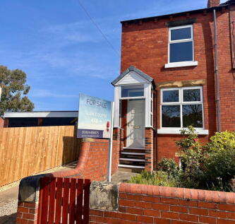 2 bedroom end of terrace house for sale