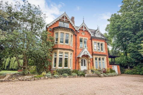 Westhill, Hessle HU13 2 bed apartment for sale