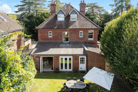 Park Lane, Salisbury SP1 6 bed detached house for sale