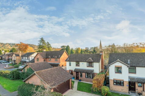 Briar Walk, Cheltenham GL52 4 bed detached house for sale