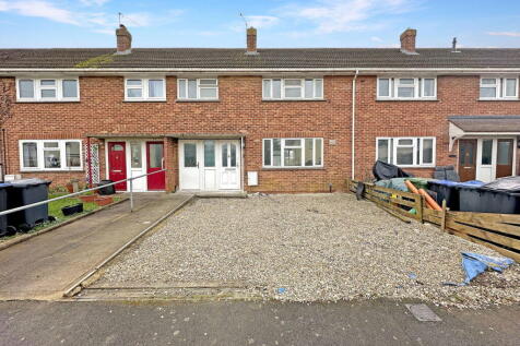 3 bedroom terraced house for sale