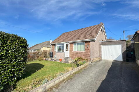 Mohuns Park, Tavistock PL19 2 bed detached bungalow for sale