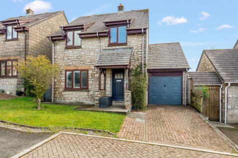 Anvil Court, Callington PL17 3 bed detached house for sale
