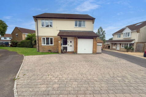 Magnolia Close, Frome BA11 4 bed detached house for sale