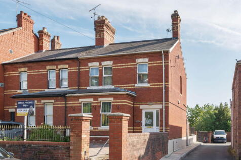 Hardwick Avenue, Chepstow NP16 3 bed semi