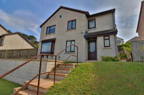 Deacon Drive, Saltash PL12 4 bed detached house for sale