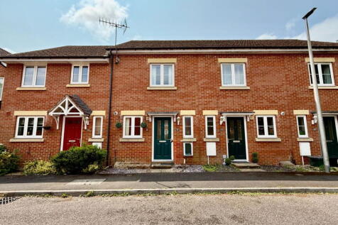 Massey Road, Tiverton EX16 2 bed terraced house for sale