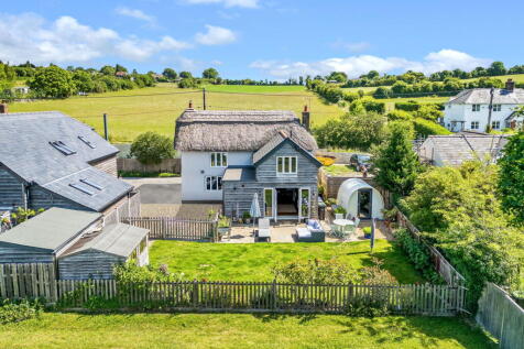 Witt Road, Salisbury SP5 3 bed cottage for sale