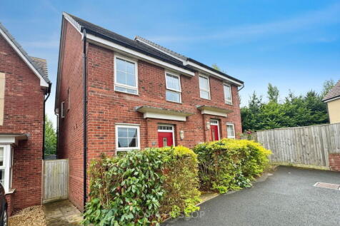 Poltimore Drive, Exeter EX1 2 bed semi