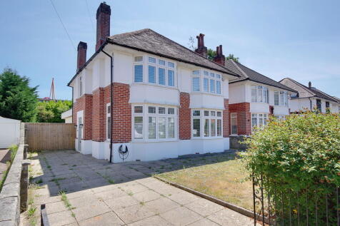 Thistlebarrow Road, Bournemouth BH7 4 bed detached house for sale