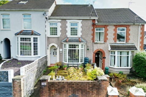 Graigwen Road, Pontypridd CF37 3 bed terraced house for sale