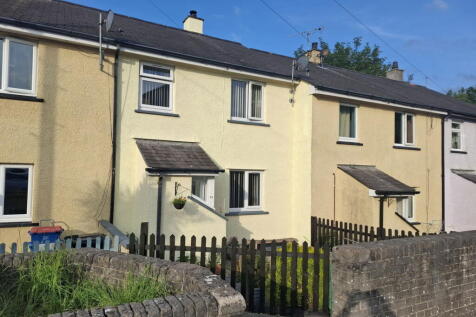 Tyddyn Mostyn Estate, Menai Bridge LL59 3 bed terraced house for sale