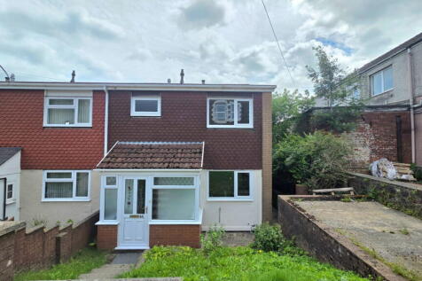 Pisgah Road, Pontypool NP4 3 bed end of terrace house for sale