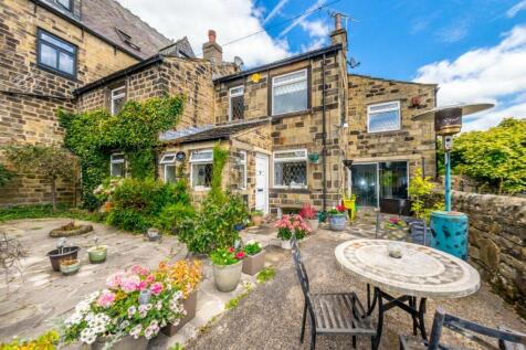 Wilsden Old Road, Harden, Bingley 4 bed semi