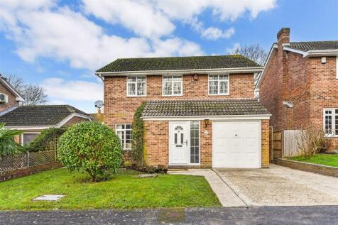 Waterlooville, Hampshire 4 bed detached house for sale