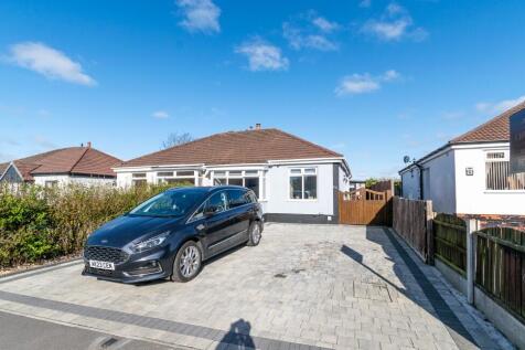 2 bedroom semi-detached bungalow for sale