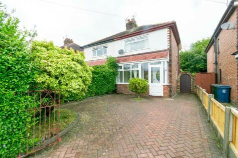 2 bedroom semi-detached house for sale