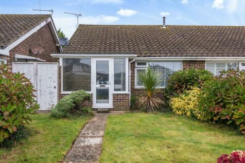 2 bedroom semi-detached bungalow for sale