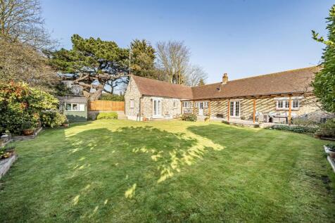Hoe Lane, Flansham 3 bed detached bungalow for sale