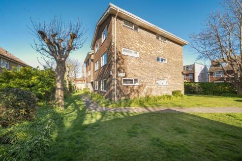 Norfolk Square, Bognor Regis 1 bed apartment for sale