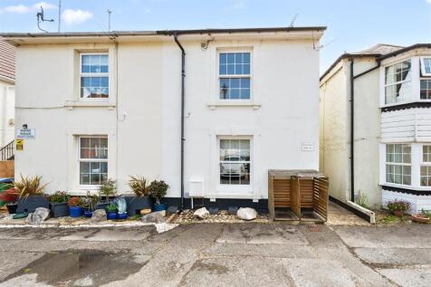 Marine Parade, Aldwick 3 bed maisonette for sale