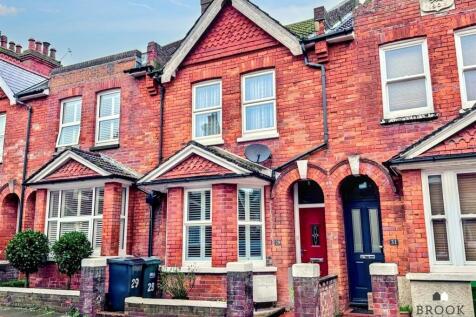 Greys Road, Eastbourne BN20 2 bed terraced house for sale