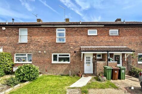 Woburn Way, Eastbourne BN22 3 bed house for sale