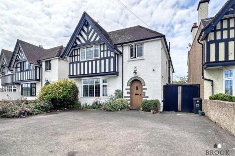 Kings Drive, Eastbourne BN21 4 bed house for sale