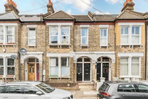 Renmuir Street, London SW17 3 bed maisonette for sale