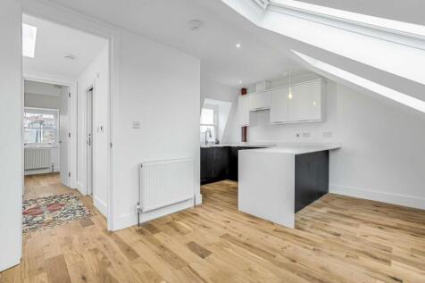 Garratt Terrace, London SW17 1 bed flat for sale