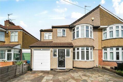 Drummond Drive, Stanmore HA7 5 bed semi