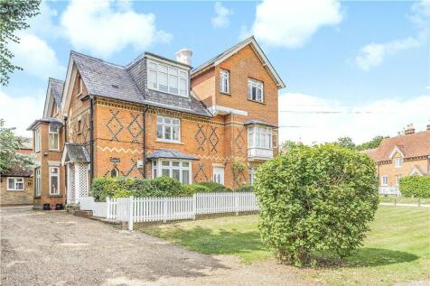 Faircot, Little Common, Stanmore HA7 1 bed flat for sale