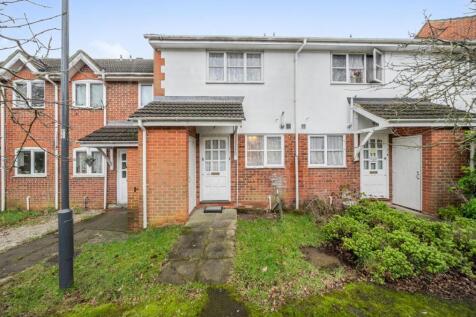 Lime Close, Wealdstone HA3 2 bed terraced house for sale
