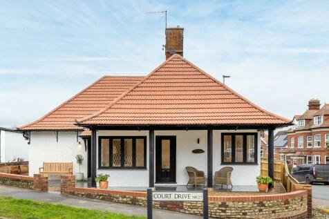 2 bedroom detached bungalow for sale