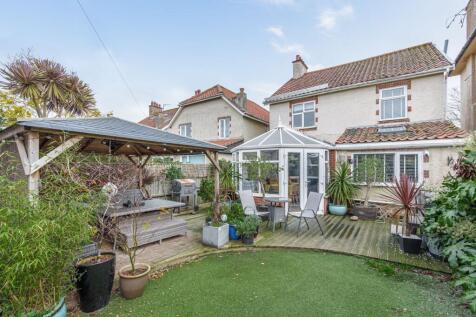 West Runton 4 bed detached house for sale