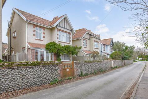 West Runton 4 bed detached house for sale