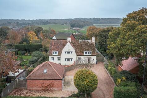 West Runton 4 bed detached house for sale