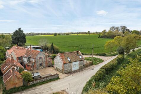 2 bedroom barn conversion for sale