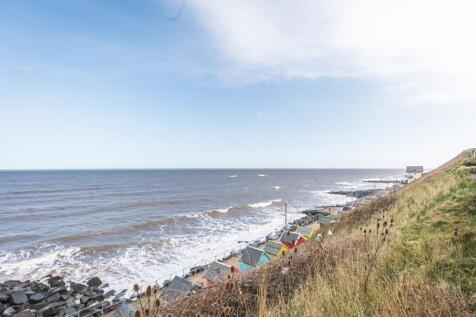 Sheringham 5 bed townhouse for sale