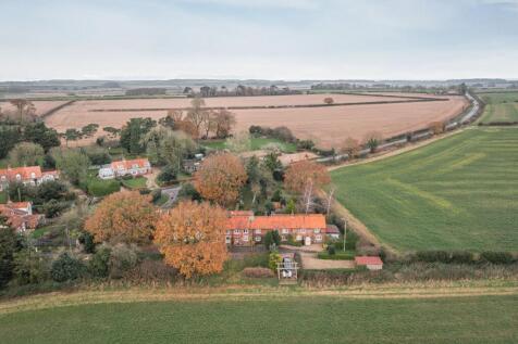Vine Cottage, 4 The Green, Stanhoe 2 bed cottage for sale